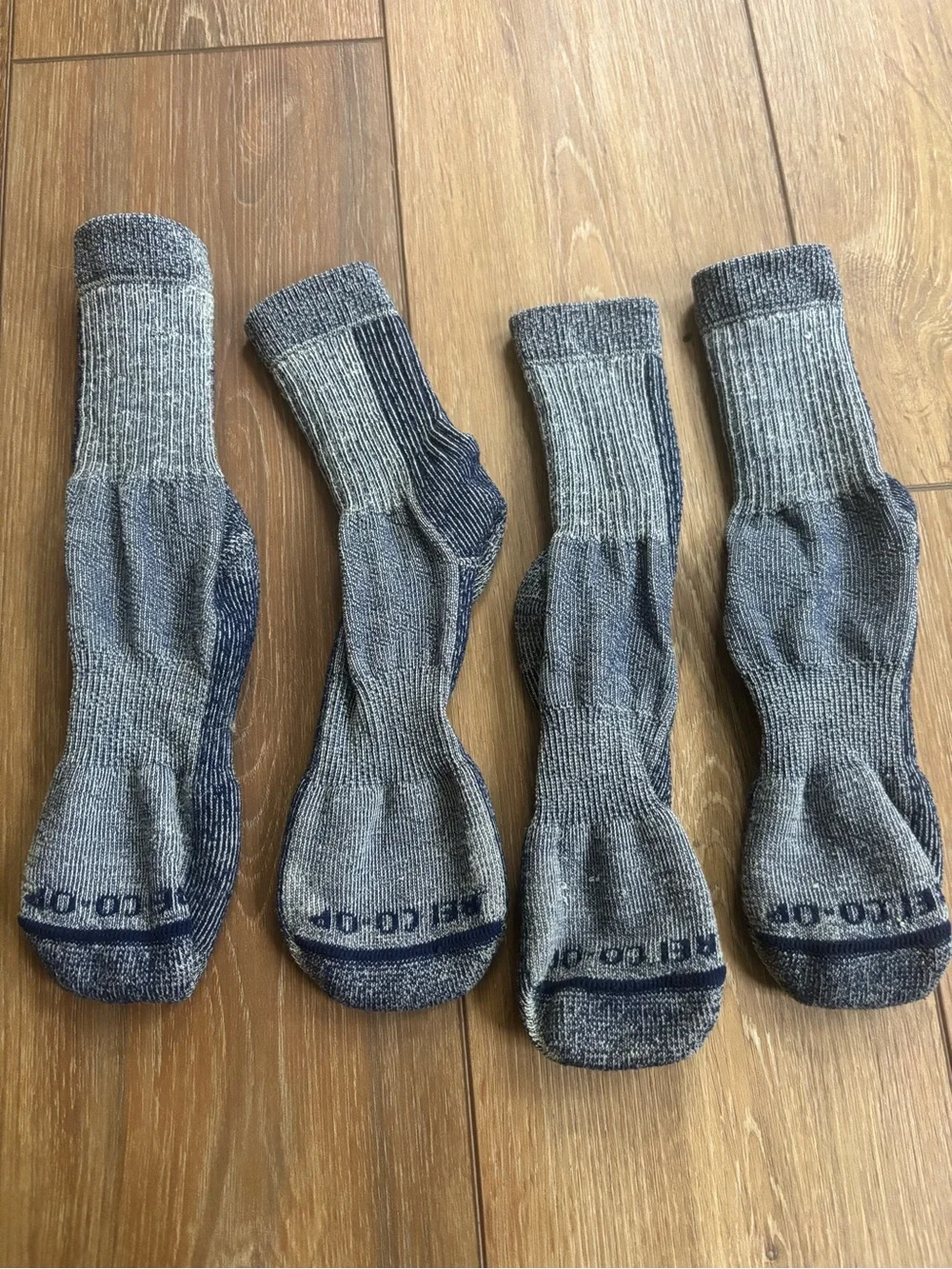 2 pairs of REI Coop boys hiking socks size large